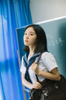 漂亮的女士护士内衣